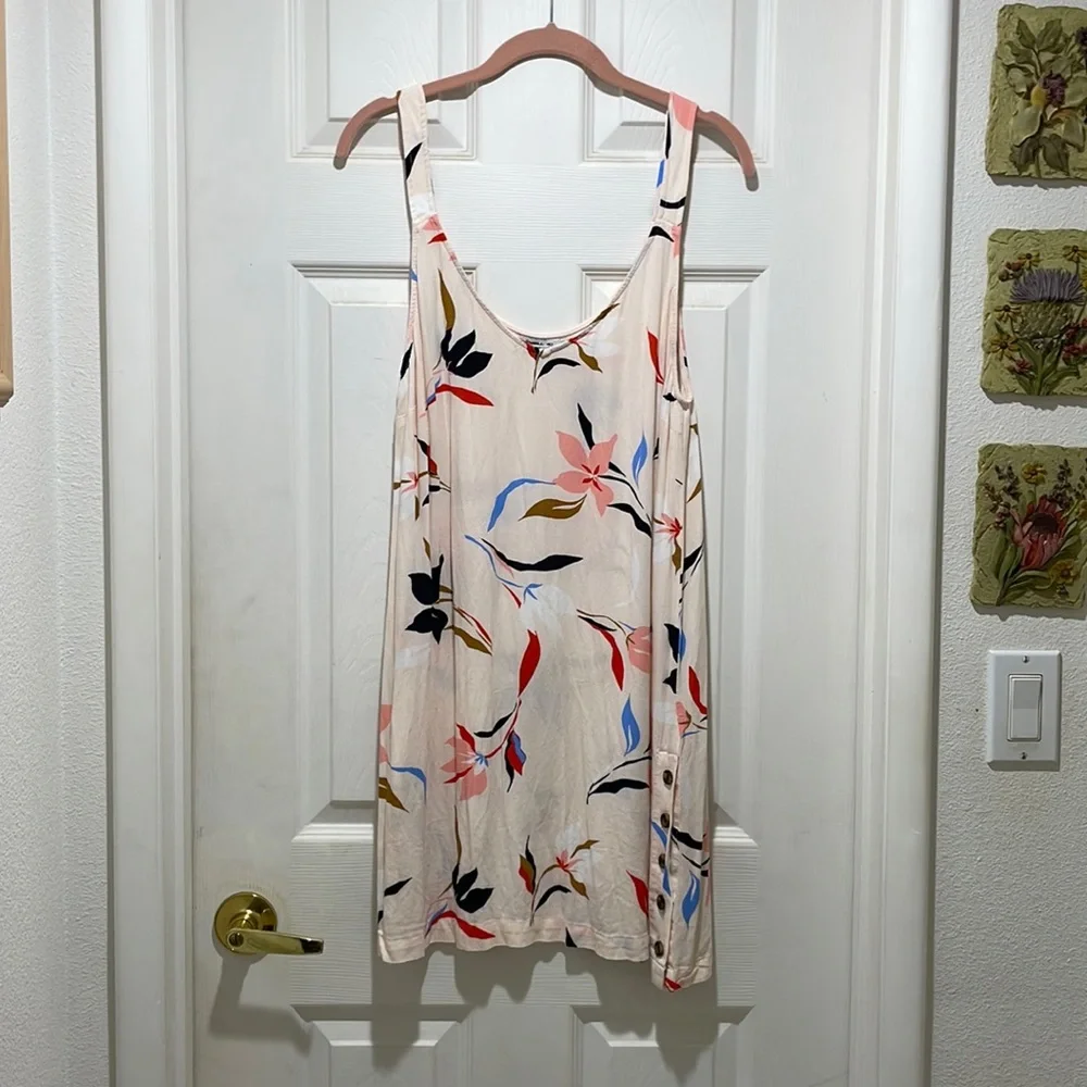 ❌SOLD❌ O'Neill Dress - Picture 1 of 4